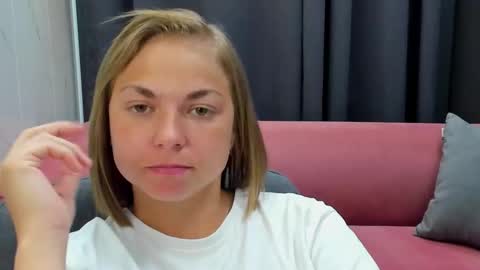 Snapshot of tataflower chatting on 27, 9, 2025 Tata online show from 27, 9, 2025