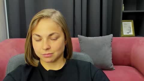 Snapshot of tataflower chatting on 14, 11, 2025 Tata online show from 14, 11, 2025