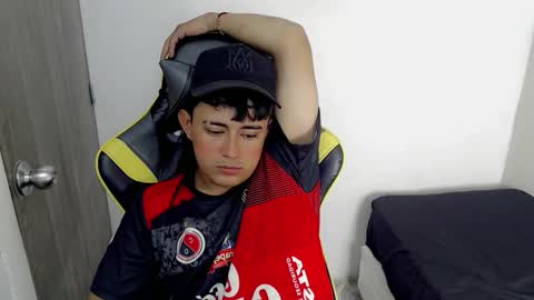 T A T A N online show from 28, 11, 2025