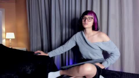 Snapshot of tati_cardenas chatting on 2, 3, 2025 AME online show from 2, 3, 2025