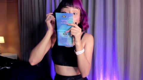 Snapshot of tati_cardenas chatting on 2, 3, 2025 AME online show from 2, 3, 2025
