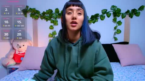 Snapshot of tati_cardenas chatting on 8, 10, 2025 AME online show from 8, 10, 2025