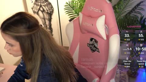 Snapshot of tatiana__cortes18 chatting on 13, 11, 2025 Sofia But You can call me Sofi online show from 13, 11, 2025