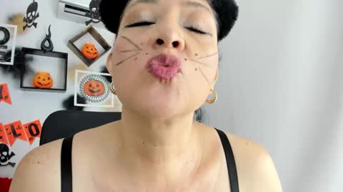 tatiana_sofiaa online show from 31, 10, 2025