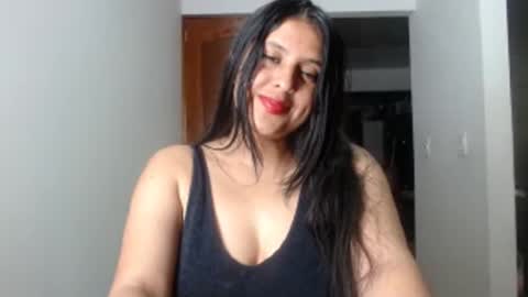 Snapshot of tatianaez22 chatting on 11, 9, 2025 tatianaez22 online show from 11, 9, 2025