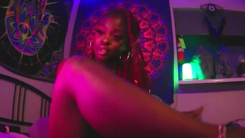 Snapshot of tatithegoddess chatting on 11, 1, 2025 Tati the Ebony goddess online show from 11, 1, 2025