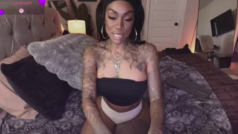 Snapshot of tatted_vixen chatting on 4, 2, 2026 Tatted Queen online show from 4, 2, 2026