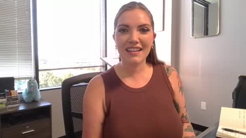 La Sirena online show from 8, 10, 2025