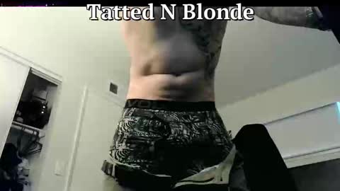 Snapshot of tattednblonde chatting on 4, 3, 2026 tattednblonde online show from 4, 3, 2026