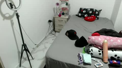 Snapshot of tatto_smoke_couple chatting on 12, 7, 2026 tatto_smoke_couple online show from 12, 7, 2026