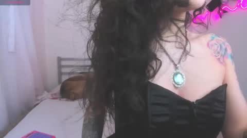 High Mami  online show from 8, 10, 2025