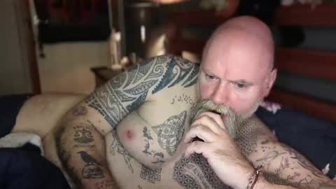 Tattooeddilf 01 online show from 20, 11, 2025