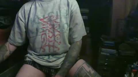 Snapshot of tattoogun chatting on 28, 11, 2025 TattooLust online show from 28, 11, 2025