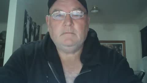 Snapshot of tattzsexy chatting on 14, 11, 2025 tattzsexy online show from 14, 11, 2025