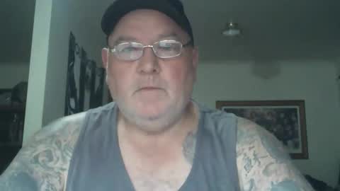 Snapshot of tattzsexy chatting on 15, 11, 2025 tattzsexy online show from 15, 11, 2025