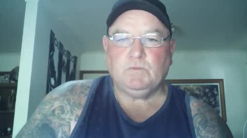 Snapshot of tattzsexy chatting on 24, 11, 2025 tattzsexy online show from 24, 11, 2025