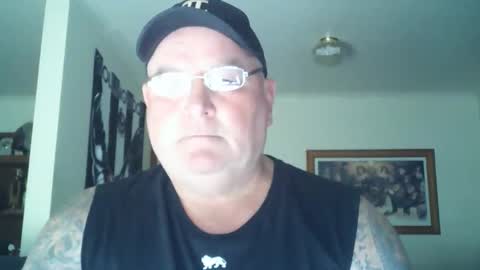 Snapshot of tattzsexy chatting on 5, 12, 2025 tattzsexy online show from 5, 12, 2025