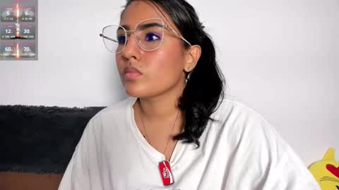 Snapshot of taty_gomez_ chatting on 14, 12, 2025 Tatiana Gomez online show from 14, 12, 2025