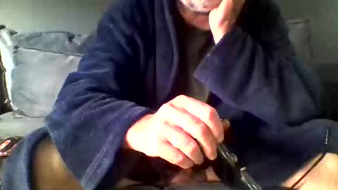 taxi910662 online show from 3, 10, 2025