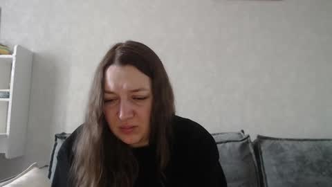 Snapshot of taxxxu chatting on 16, 2, 2025 Diana online show from 16, 2, 2025