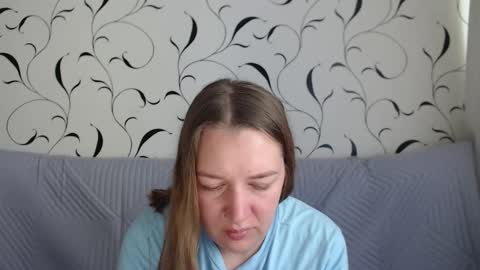 Snapshot of taxxxu chatting on 23, 9, 2025 Diana online show from 23, 9, 2025
