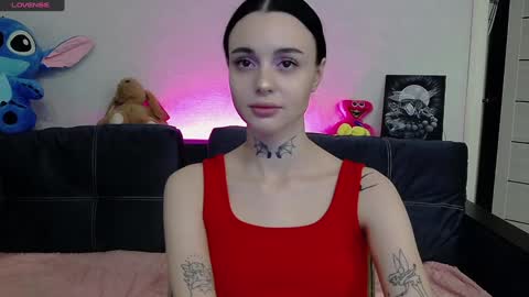 Snapshot of tayaavis chatting on 16, 12, 2024 Taya online show from 16, 12, 2024