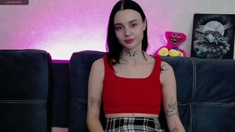 Snapshot of tayaavis chatting on 16, 12, 2024 Taya online show from 16, 12, 2024