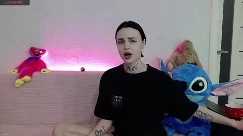 Snapshot of tayaavis chatting on 4, 3, 2025 Taya online show from 4, 3, 2025