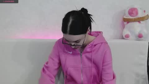 Snapshot of tayaavis chatting on 13, 9, 2025 Taya online show from 13, 9, 2025