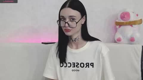 Snapshot of tayaavis chatting on 15, 9, 2025 Taya online show from 15, 9, 2025