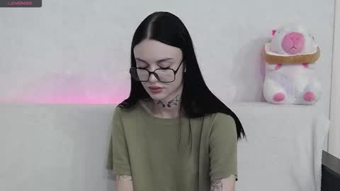 Snapshot of tayaavis chatting on 23, 9, 2025 Taya online show from 23, 9, 2025