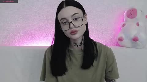 Snapshot of tayaavis chatting on 22, 11, 2025 Taya online show from 22, 11, 2025