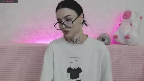 Snapshot of tayaavis chatting on 29, 11, 2025 Taya online show from 29, 11, 2025