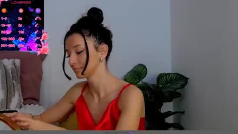 TayaKayan online show from 25, 12, 2024