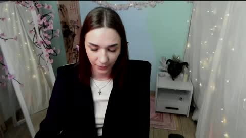 Tayla online show from 2, 4, 2026