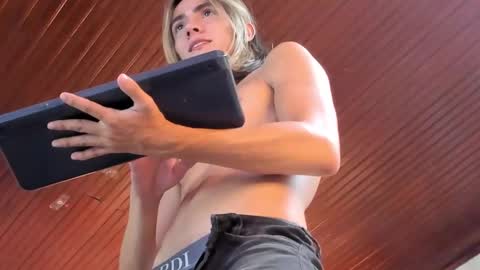 tayler_swift1 online show from 3, 12, 2024