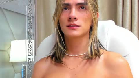 tayler_swift1 online show from 14, 1, 2025