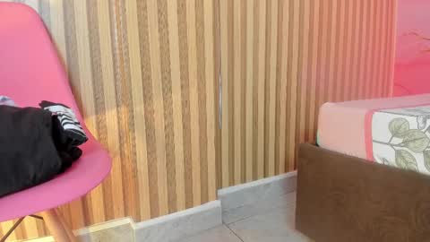 Sarah  online show from 11, 3, 2025