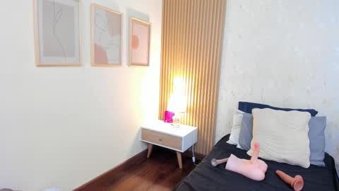 Snapshot of taylor_bennet chatting on 29, 10, 2025 Taylor Bennet online show from 29, 10, 2025