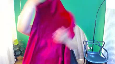 Snapshot of taylor_bennet chatting on 15, 11, 2025 Taylor Bennet online show from 15, 11, 2025