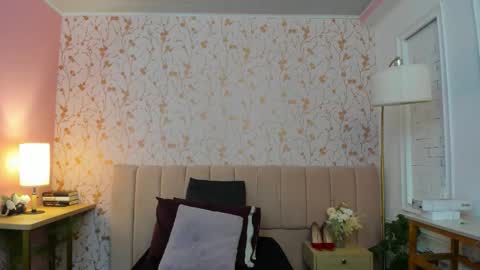 Taylor Bennet online show from 15, 2, 2026