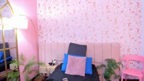 Taylor Bennet online show from 28, 2, 2026