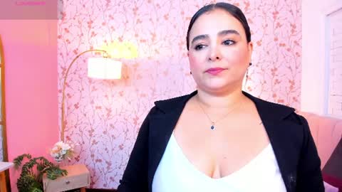 Snapshot of taylor_bennet chatting on 18, 6, 2026 Taylor Bennet online show from 18, 6, 2026