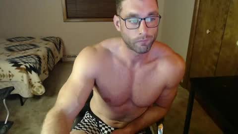 Snapshot of tayloroaks chatting on 2, 6, 2026 Taylor Oaks online show from 2, 6, 2026