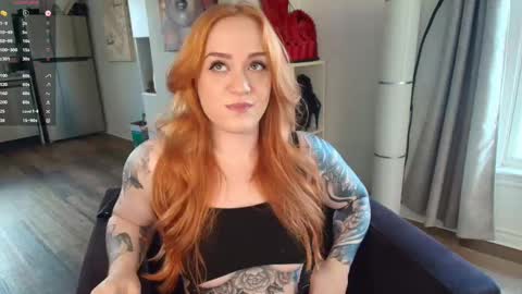 Taylor Tait online show from 22, 11, 2025