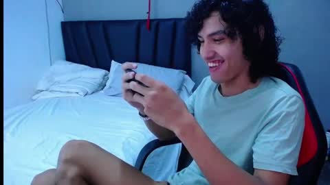 Tayron online show from 17, 11, 2025