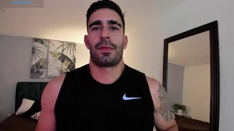 Snapshot of tbastian chatting on 29, 10, 2025 BASTIAN online show from 29, 10, 2025