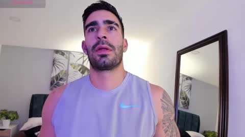 Snapshot of tbastian chatting on 16, 11, 2025 BASTIAN online show from 16, 11, 2025