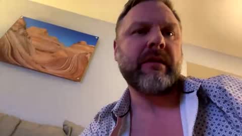 Snapshot of tbiz82 chatting on 25, 1, 2025 Tbiz82 online show from 25, 1, 2025