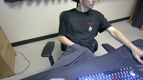 Snapshot of tbone_93 chatting on 16, 5, 2026 Tbone online show from 16, 5, 2026